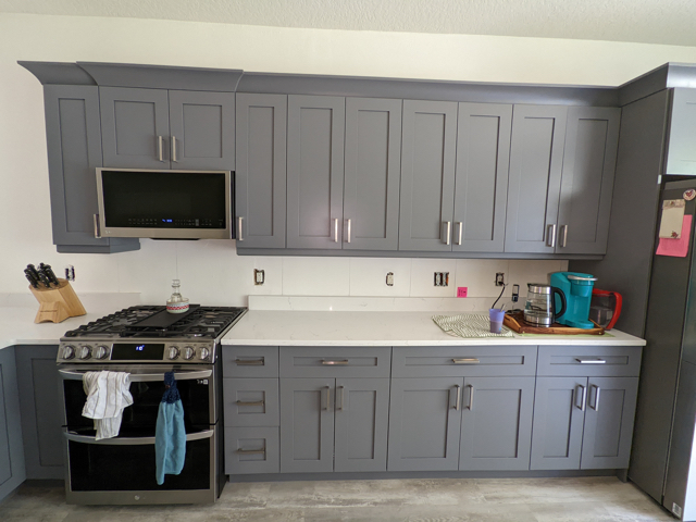 Kitchen Before Backsplash 